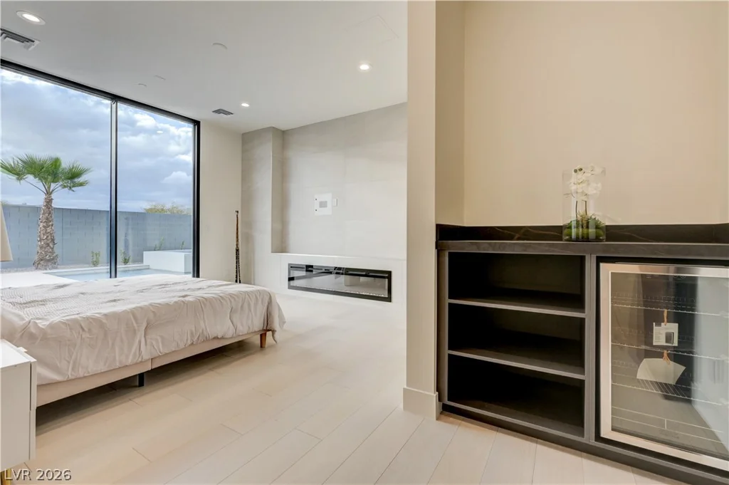 5555 Teco, Las Vegas, NV 89118
