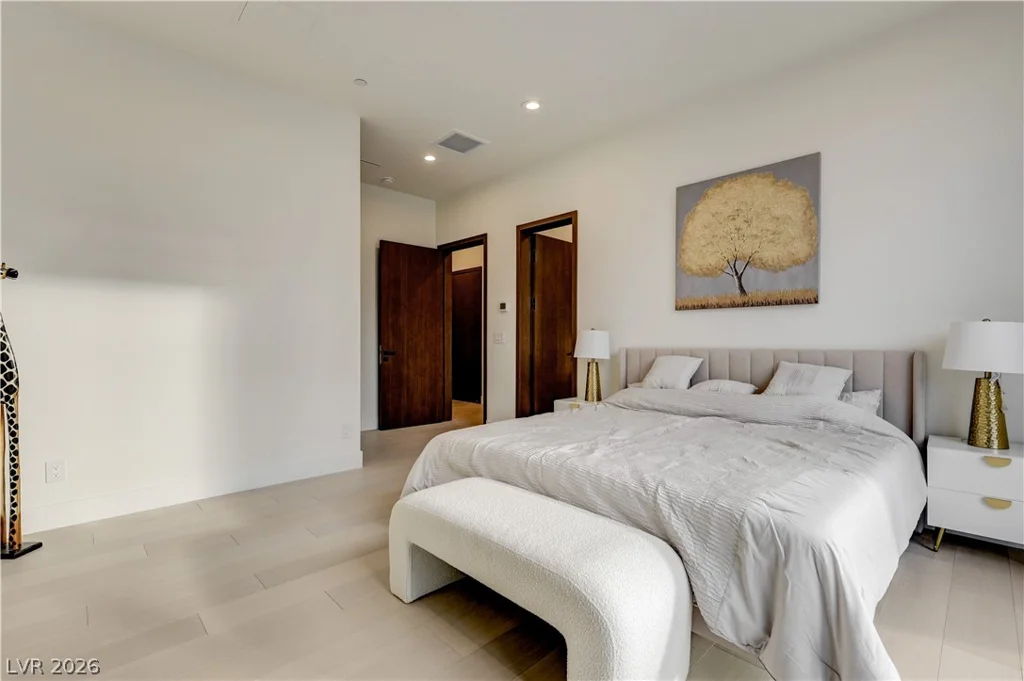 5555 Teco, Las Vegas, NV 89118