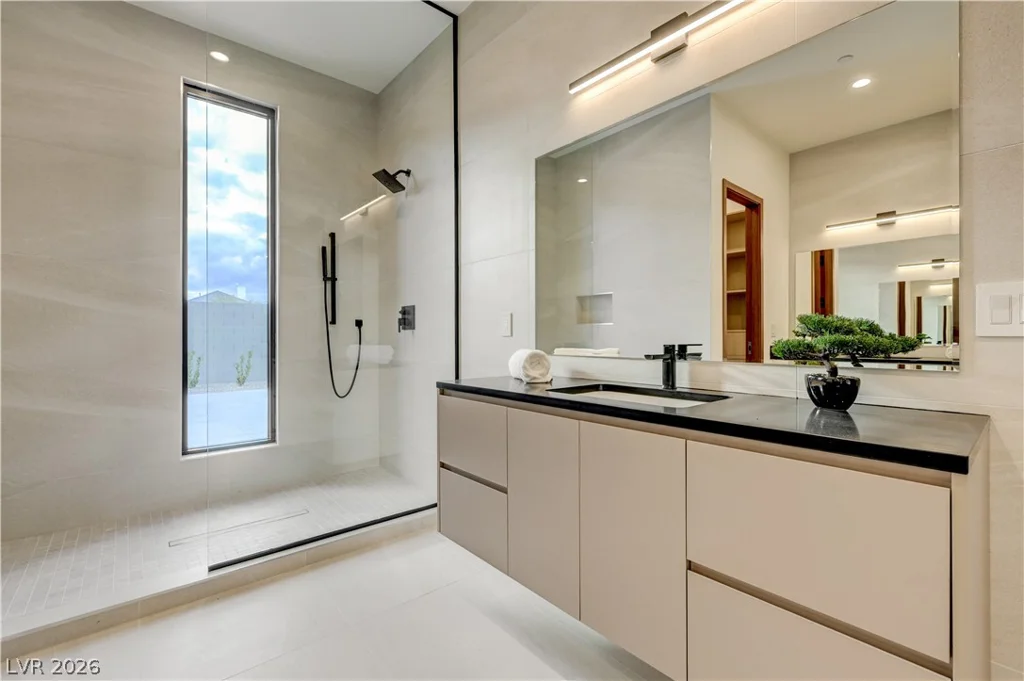 5555 Teco, Las Vegas, NV 89118
