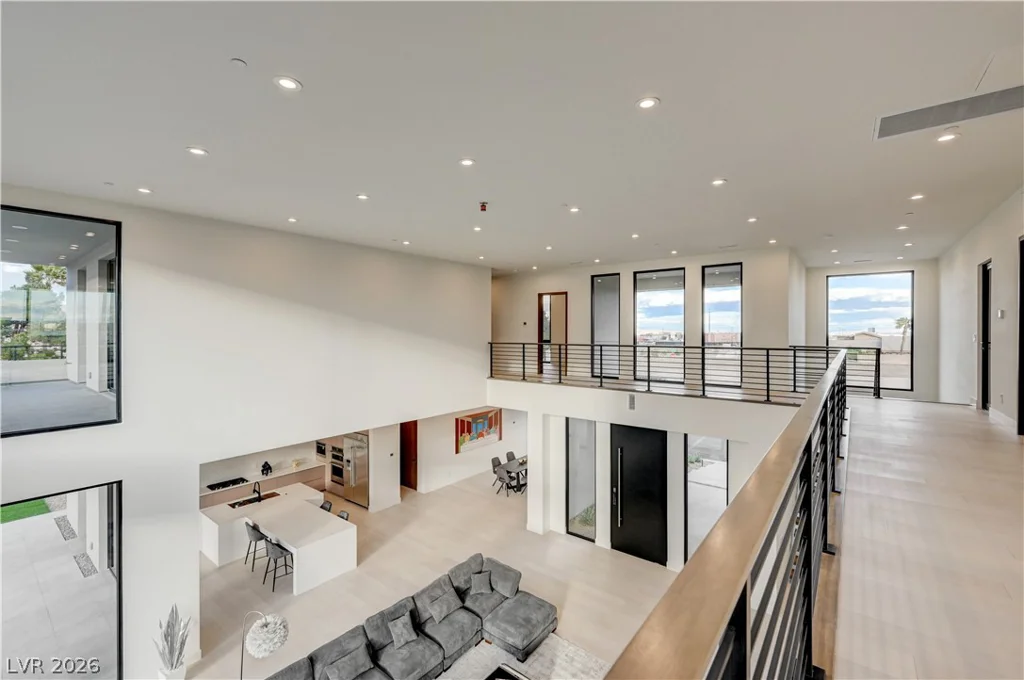 5555 Teco, Las Vegas, NV 89118