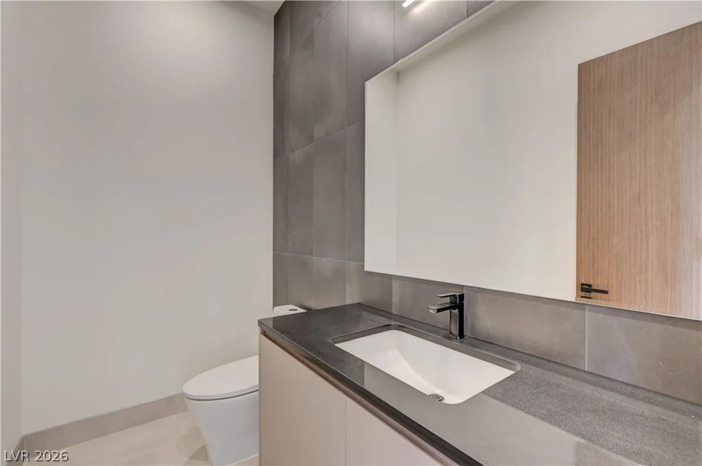 5555 Teco, Las Vegas, NV 89118