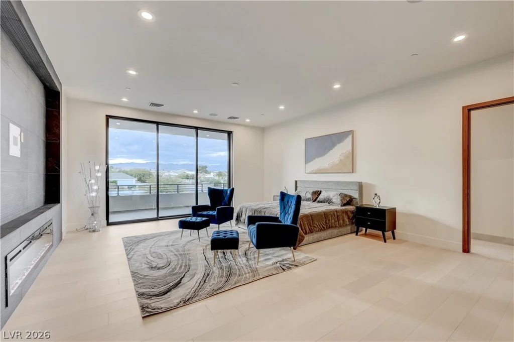 5555 Teco, Las Vegas, NV 89118
