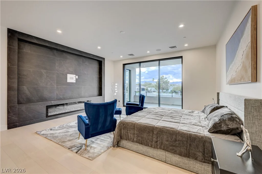 5555 Teco, Las Vegas, NV 89118