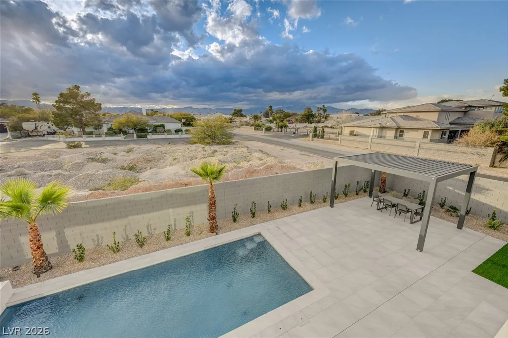 5555 Teco, Las Vegas, NV 89118
