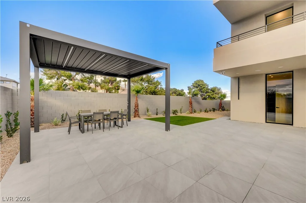 5555 Teco, Las Vegas, NV 89118
