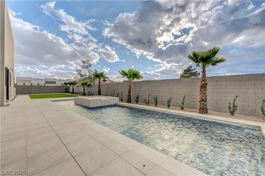 5555 Teco, Las Vegas, NV 89118