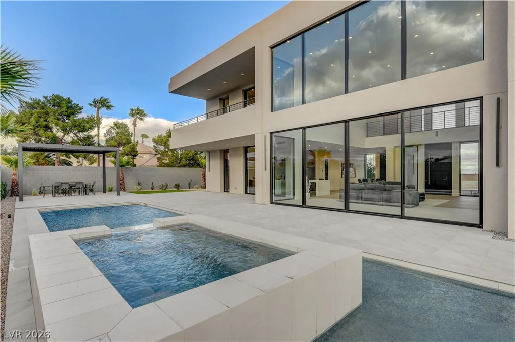 5555 Teco, Las Vegas, NV 89118