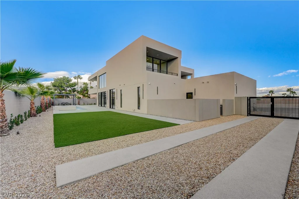 5555 Teco, Las Vegas, NV 89118