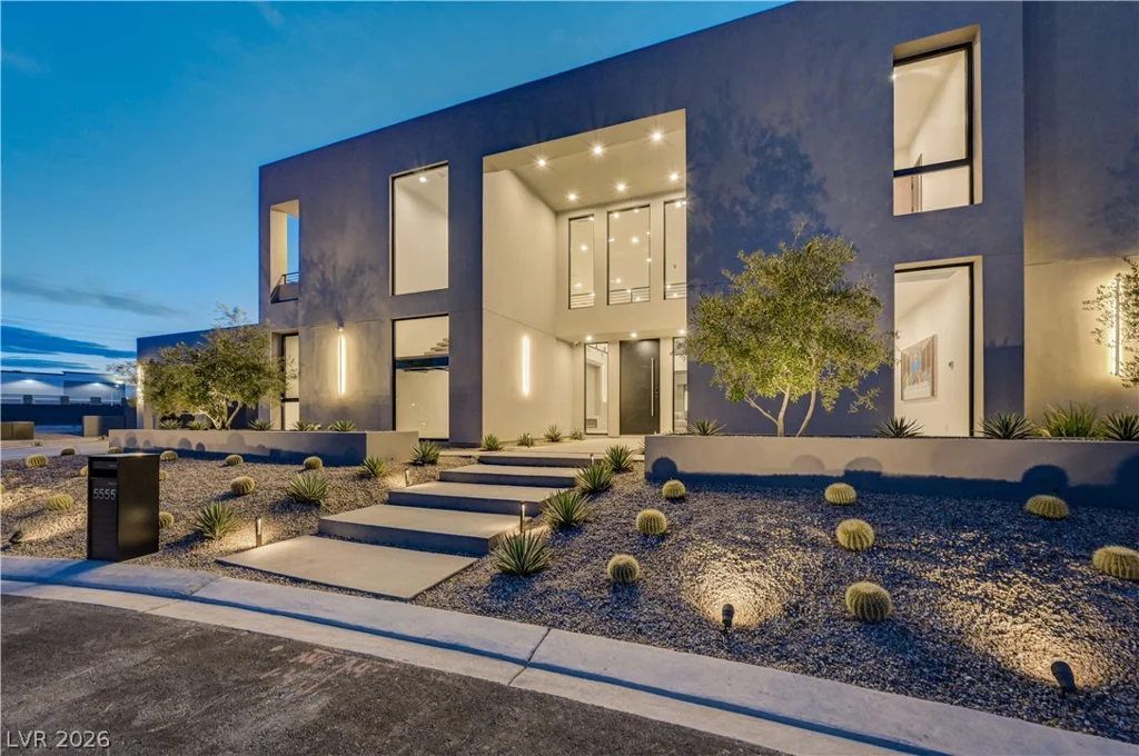 5555 Teco, Las Vegas, NV 89118