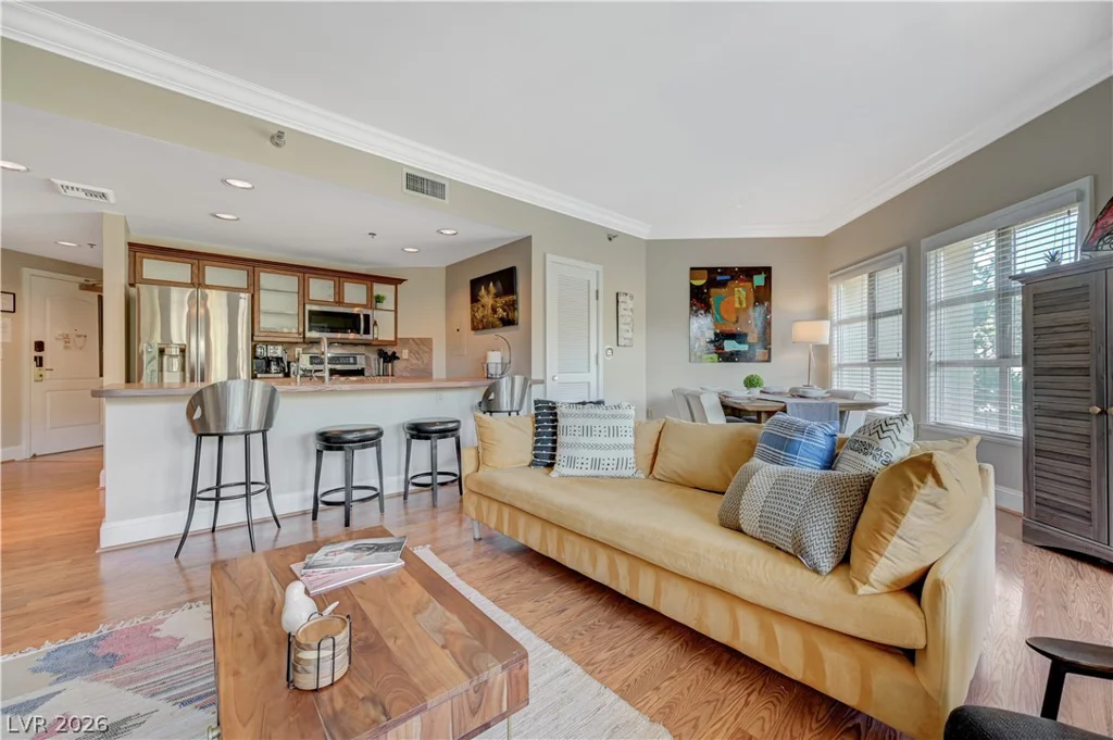 30 Strada Di Villaggio, Henderson, NV 89011