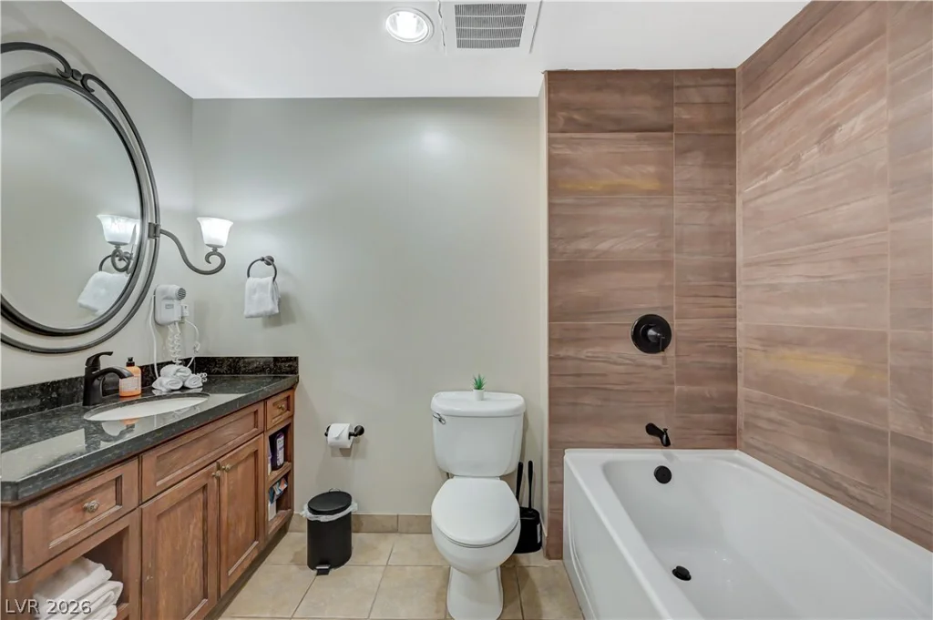 30 Strada Di Villaggio, Henderson, NV 89011