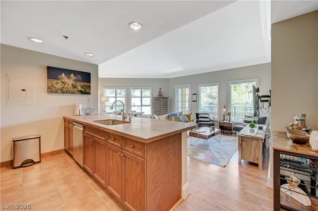 30 Strada Di Villaggio, Henderson, NV 89011