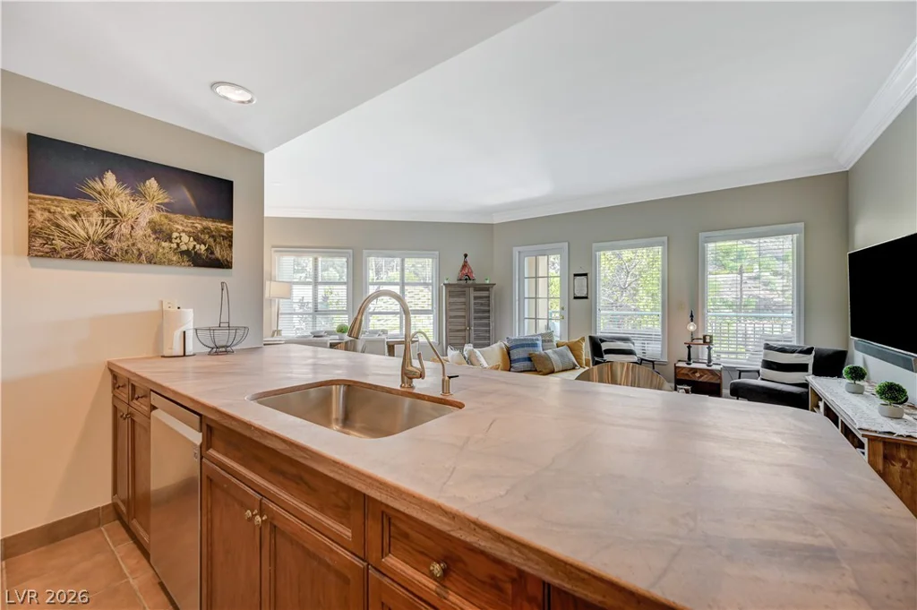 30 Strada Di Villaggio, Henderson, NV 89011