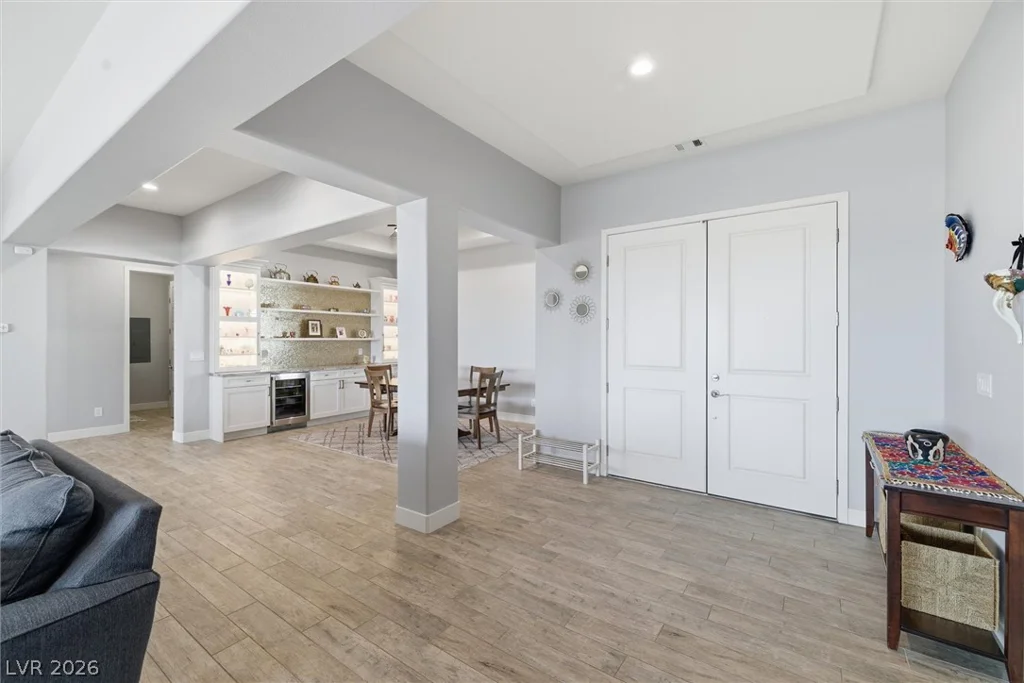 8260 Sweetwater Creek, Las Vegas, NV 89113