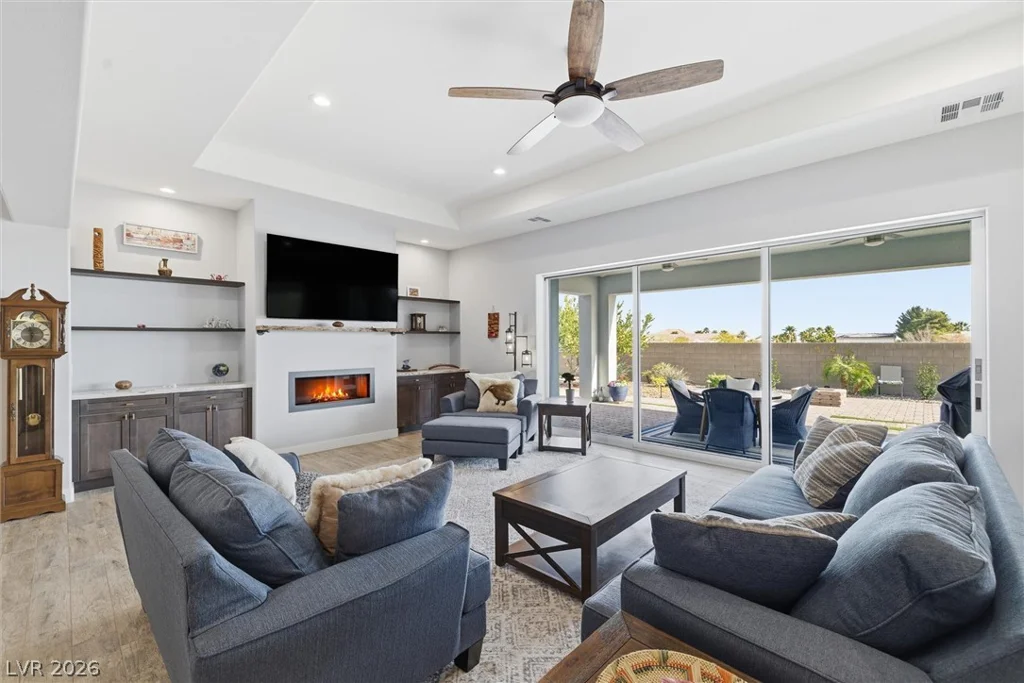 8260 Sweetwater Creek, Las Vegas, NV 89113
