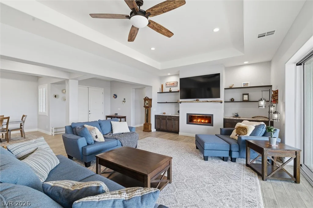 8260 Sweetwater Creek, Las Vegas, NV 89113