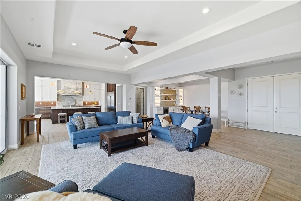 8260 Sweetwater Creek, Las Vegas, NV 89113