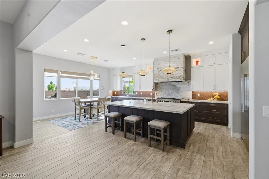 8260 Sweetwater Creek, Las Vegas, NV 89113