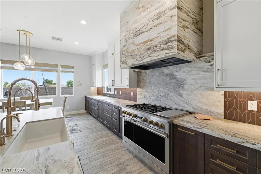8260 Sweetwater Creek, Las Vegas, NV 89113