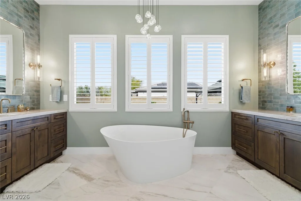 8260 Sweetwater Creek, Las Vegas, NV 89113