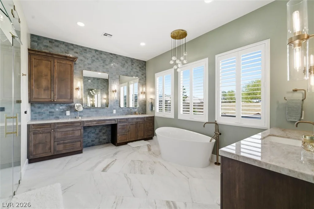 8260 Sweetwater Creek, Las Vegas, NV 89113