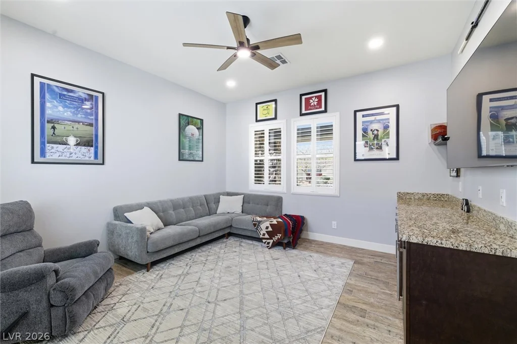 8260 Sweetwater Creek, Las Vegas, NV 89113