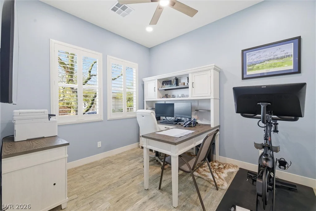 8260 Sweetwater Creek, Las Vegas, NV 89113