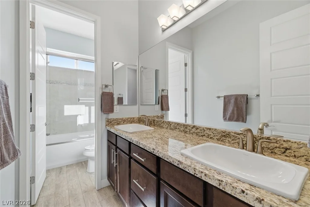 8260 Sweetwater Creek, Las Vegas, NV 89113