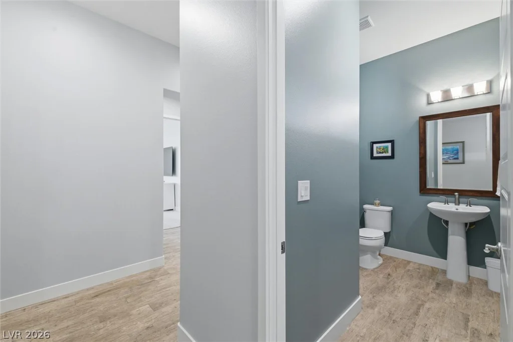 8260 Sweetwater Creek, Las Vegas, NV 89113