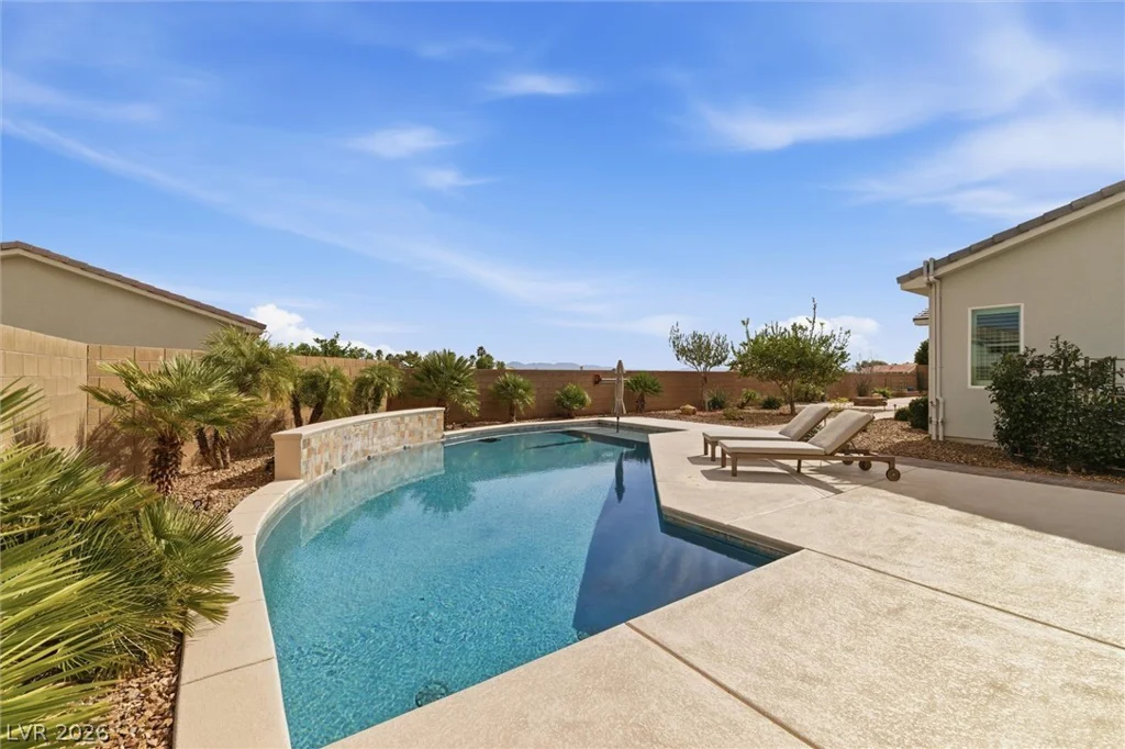 8260 Sweetwater Creek, Las Vegas, NV 89113