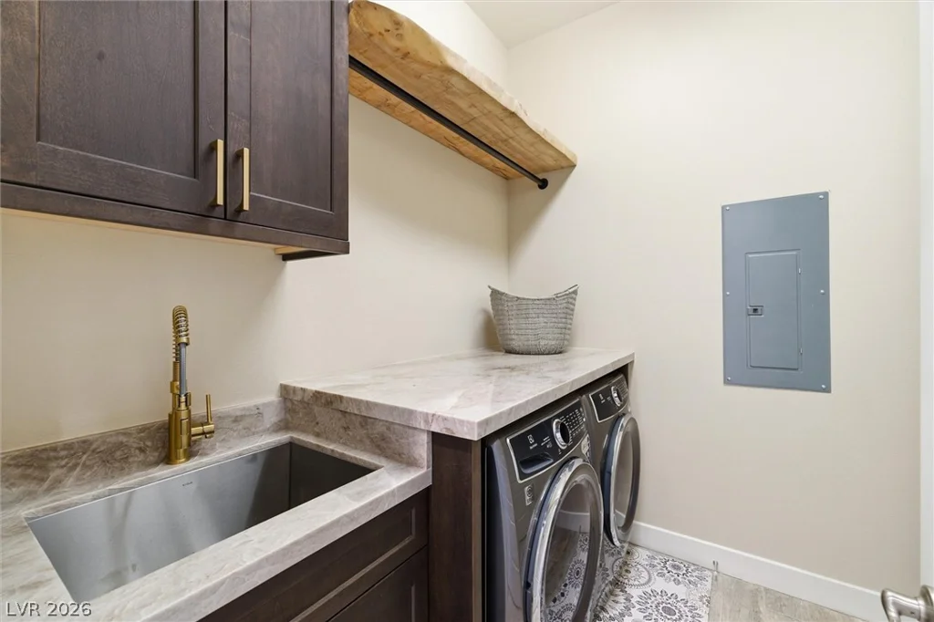 8260 Sweetwater Creek, Las Vegas, NV 89113