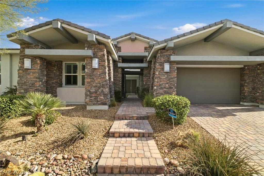 8260 Sweetwater Creek, Las Vegas, NV 89113