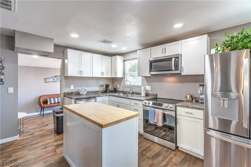 623 California, Boulder City, NV 89005