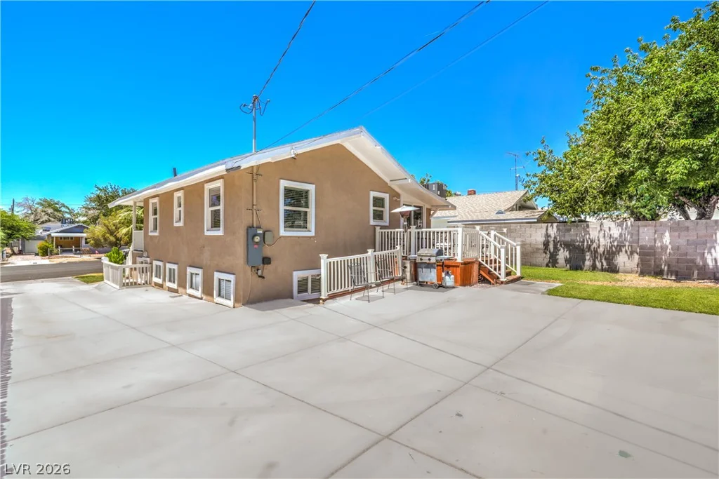 623 California, Boulder City, NV 89005