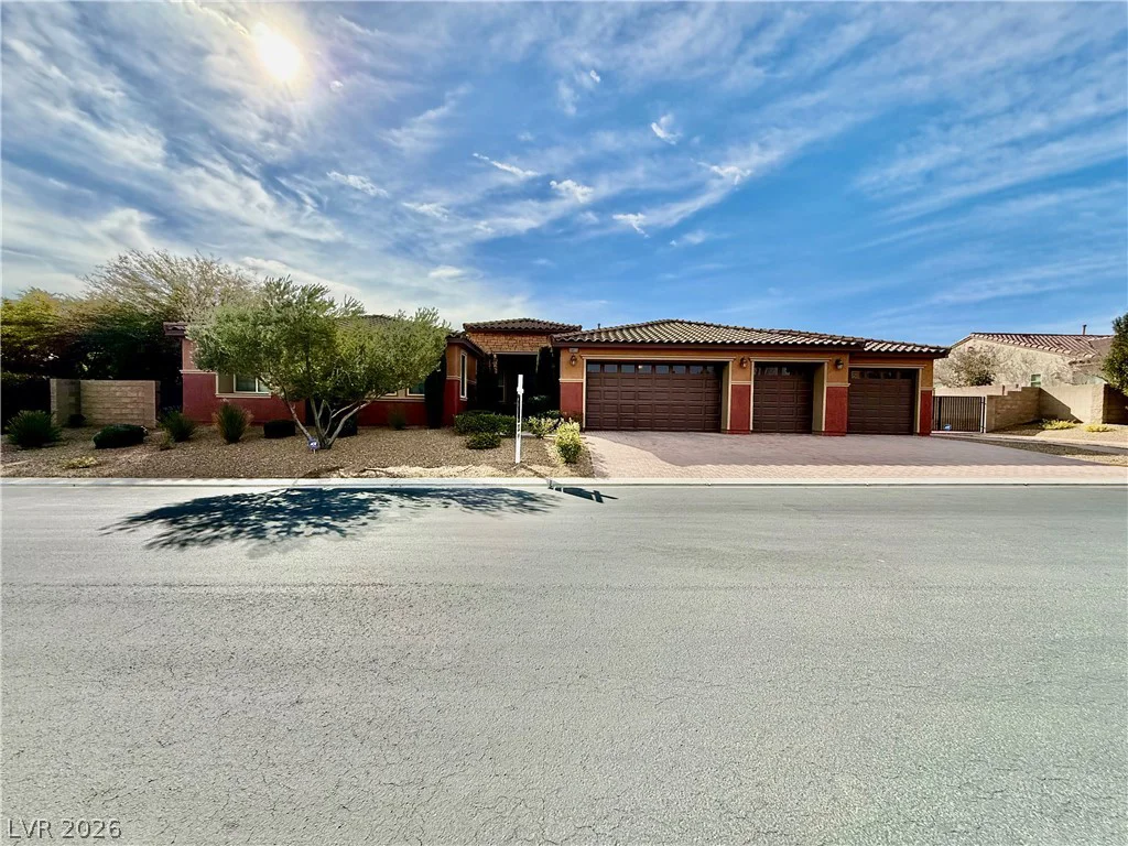 8455 Creekstone, Las Vegas, NV 89113