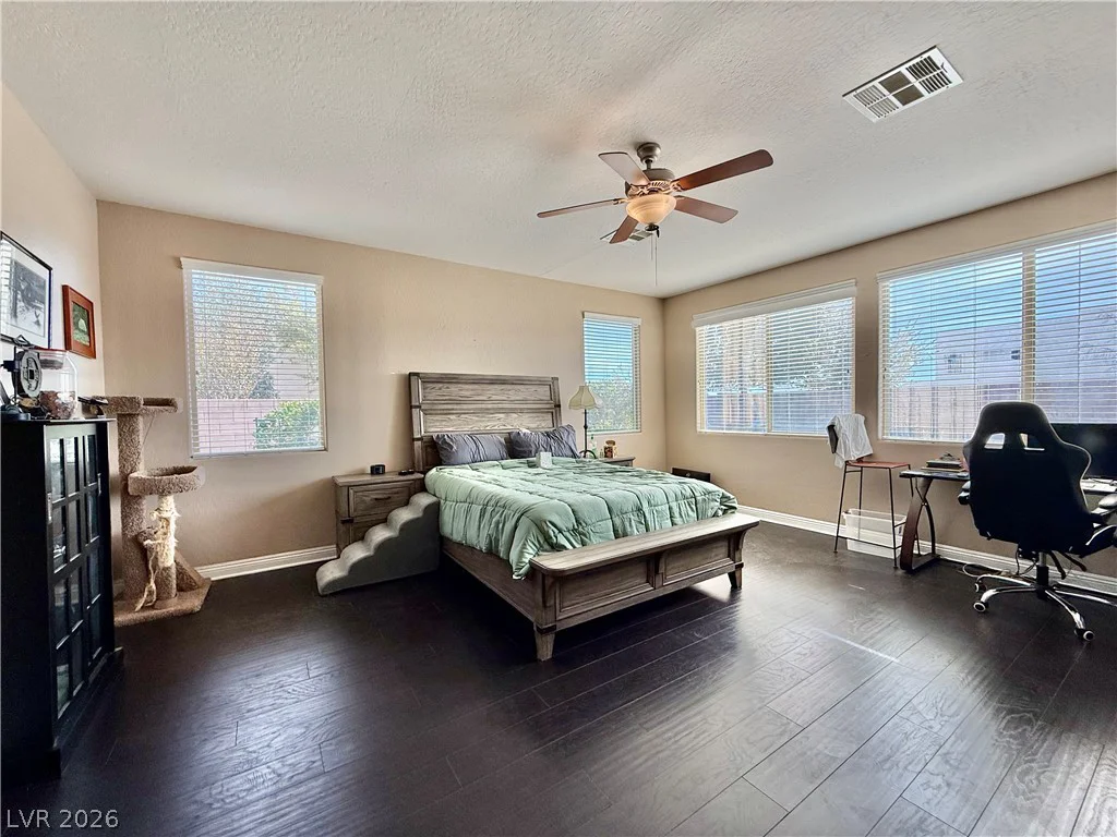 8455 Creekstone, Las Vegas, NV 89113
