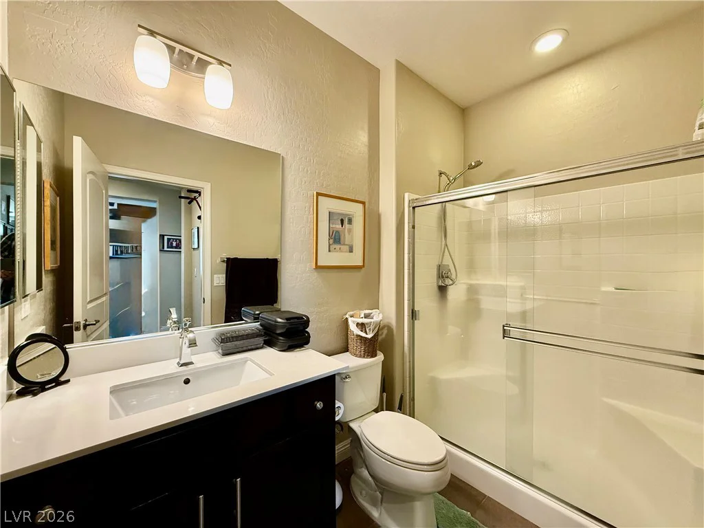 8455 Creekstone, Las Vegas, NV 89113