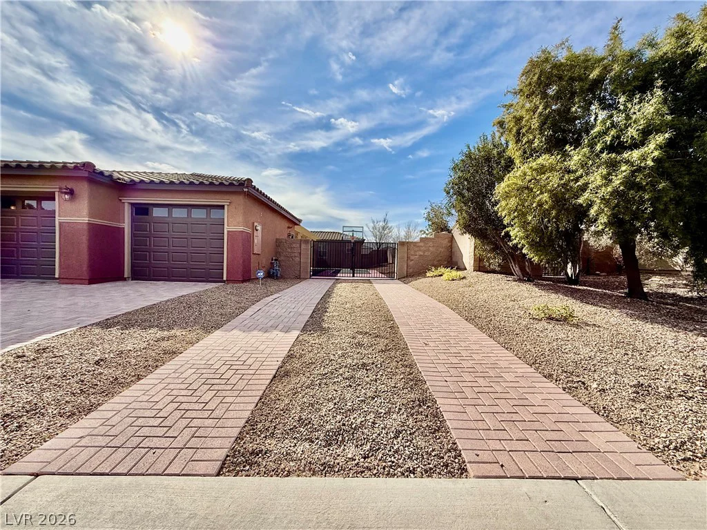 8455 Creekstone, Las Vegas, NV 89113
