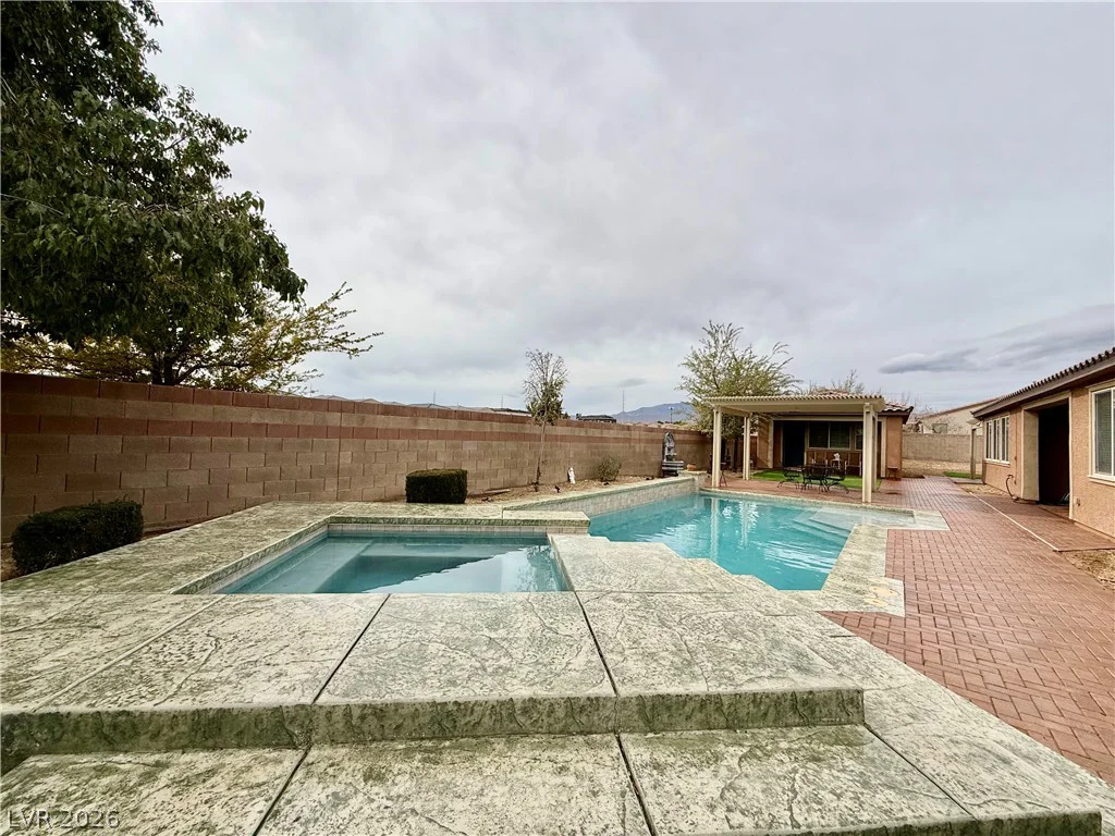 8455 Creekstone, Las Vegas, NV 89113