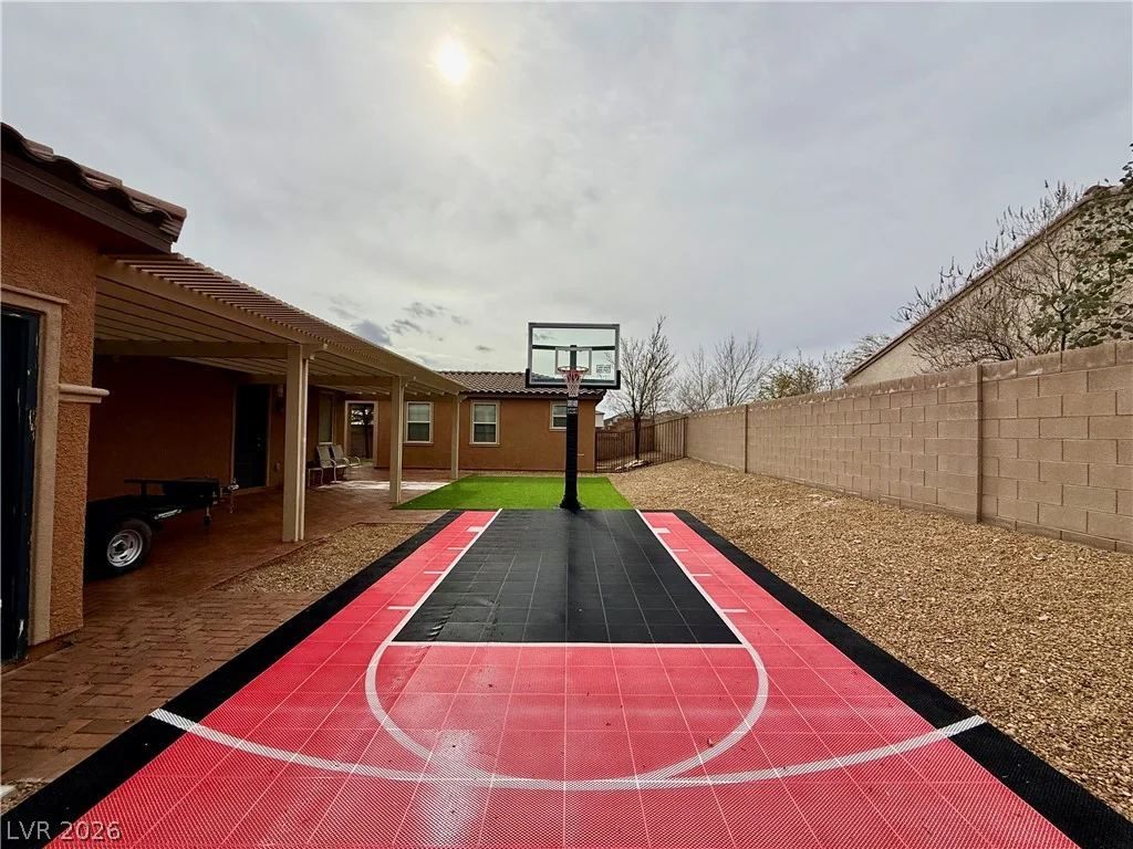 8455 Creekstone, Las Vegas, NV 89113