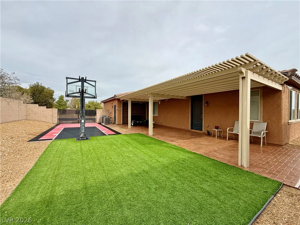 8455 Creekstone, Las Vegas, NV 89113