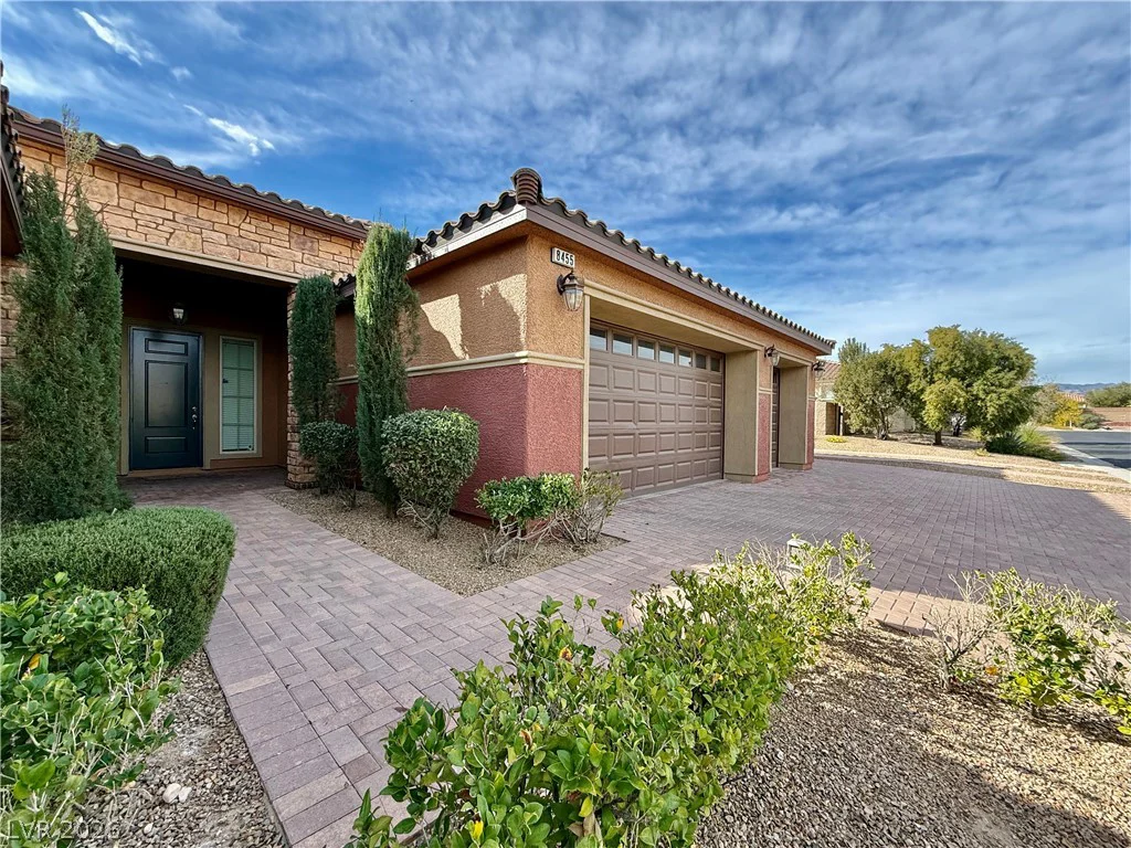8455 Creekstone, Las Vegas, NV 89113
