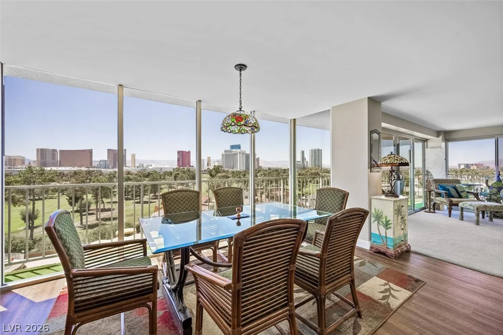 3111 Bel Air, Las Vegas, NV 89109