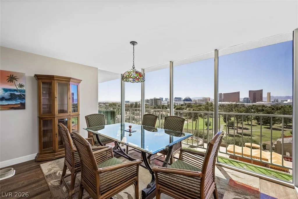 3111 Bel Air, Las Vegas, NV 89109