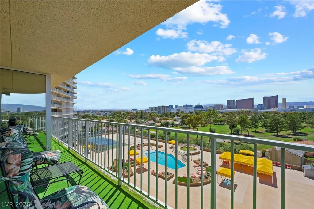3111 Bel Air, Las Vegas, NV 89109