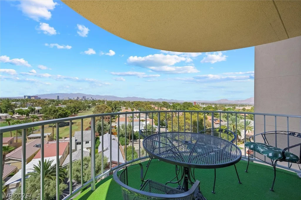 3111 Bel Air, Las Vegas, NV 89109