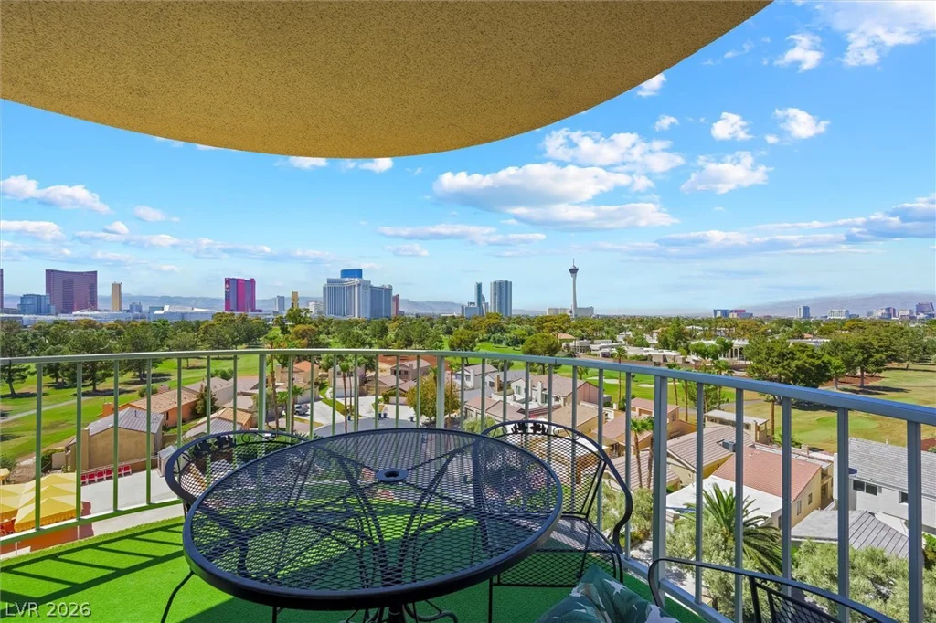 3111 Bel Air, Las Vegas, NV 89109