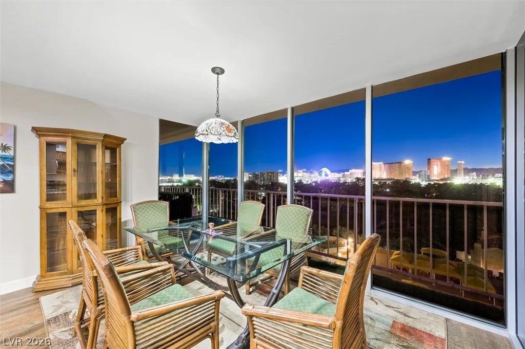 3111 Bel Air, Las Vegas, NV 89109