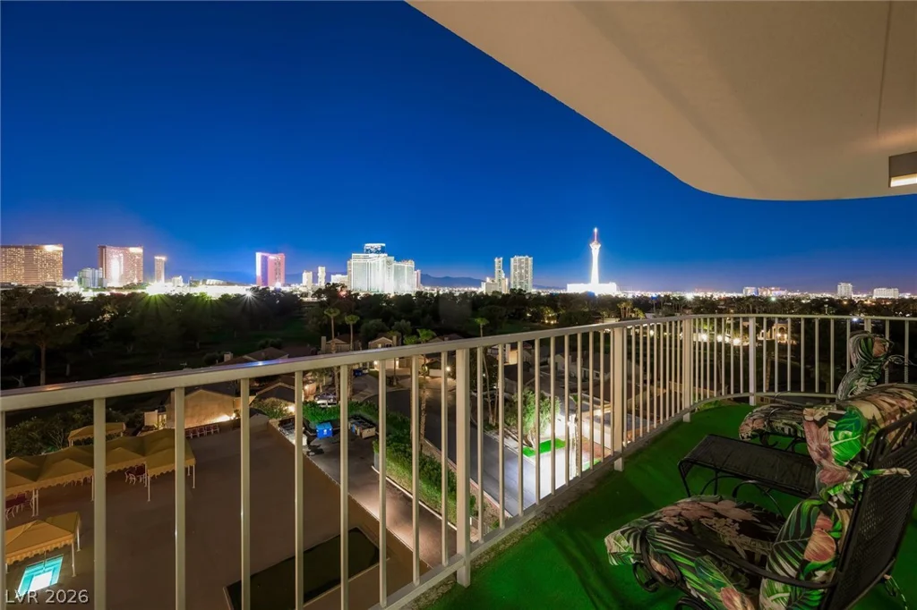 3111 Bel Air, Las Vegas, NV 89109