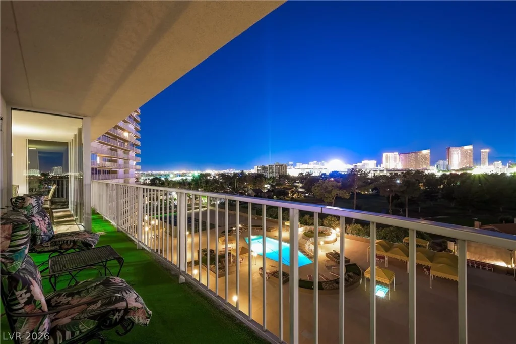 3111 Bel Air, Las Vegas, NV 89109